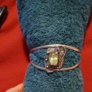 Elegant Silver and Green Bracelet